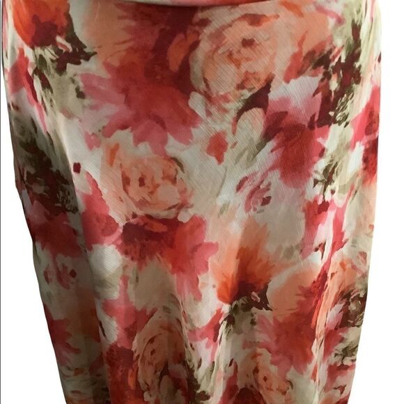 Floral Maxi Skirt by db established - Picture 3 of 7